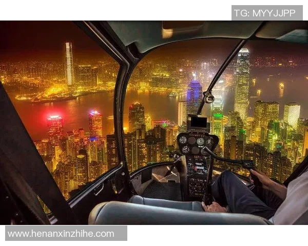 足球明星乘坐私人飞机的奢华体验与背后的故事揭秘 足球明星乘坐私人飞机的奢华体验与背后的故事揭秘